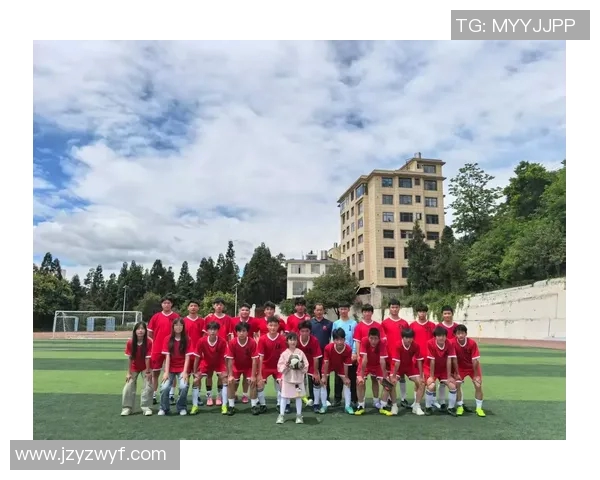 当足球巨星突然变小后他们将如何在绿茵场上继续追逐梦想